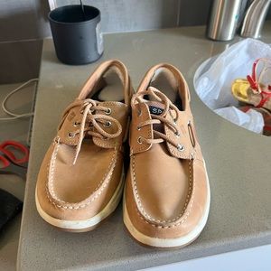 7.5 Sperry Top Siders